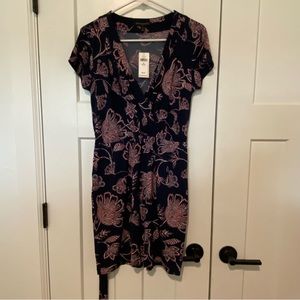 🏷️ Banana Republic - Navy Pink Floral Short Sleeve Dress - NWT - Petite